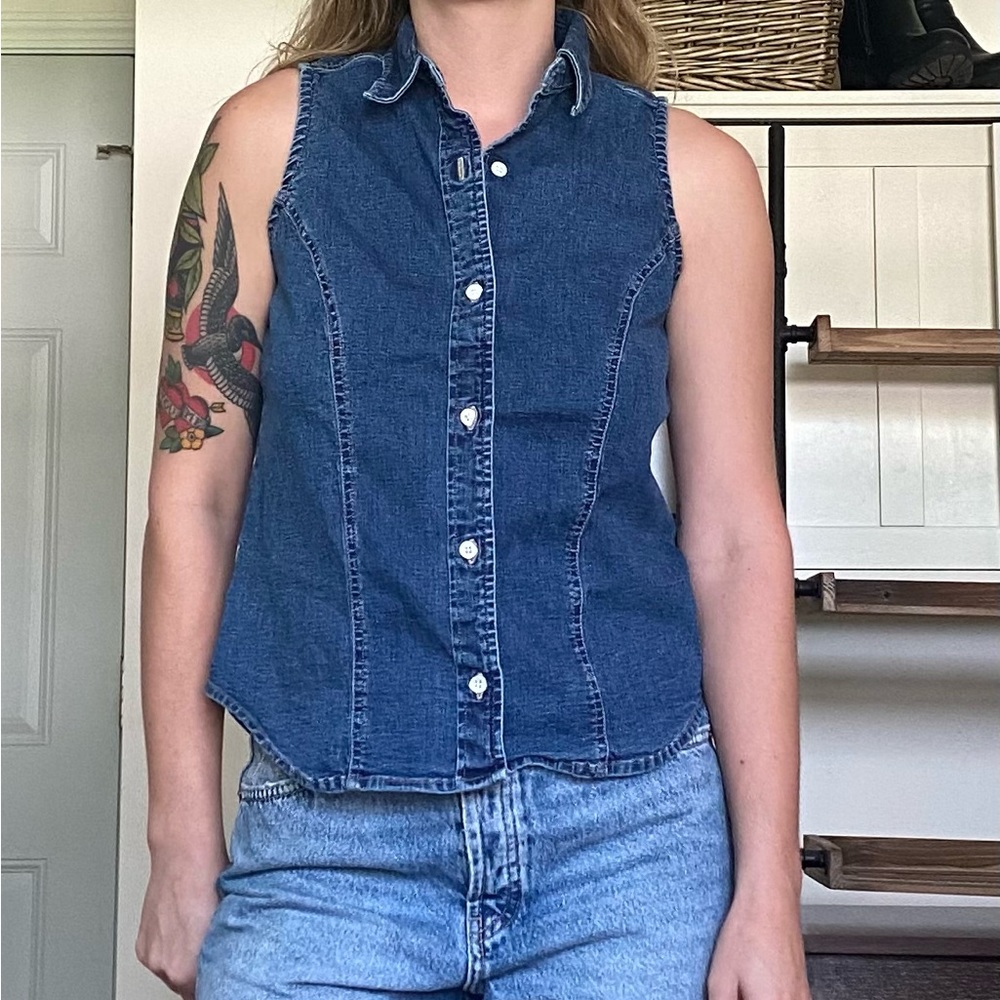 Jones Jeans Womens Button Down